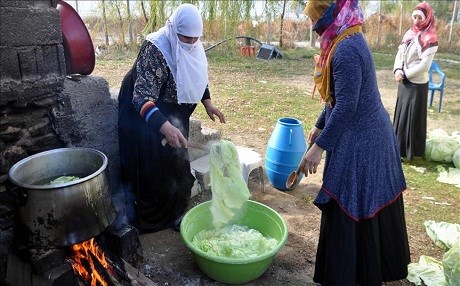 Jinên Mûşê amadekariyên zivistanê dikin