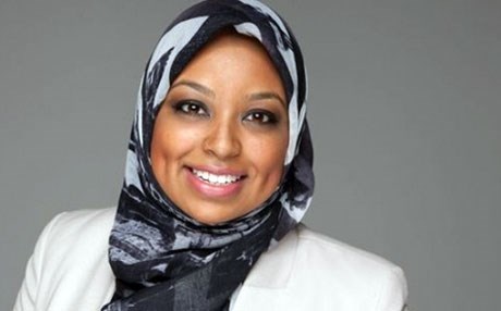 بۆ یه‌كه‌مجار له‌ كه‌نه‌دا ئافره‌تێكی باڵاپۆش ده‌بێته‌ بێژه‌ر