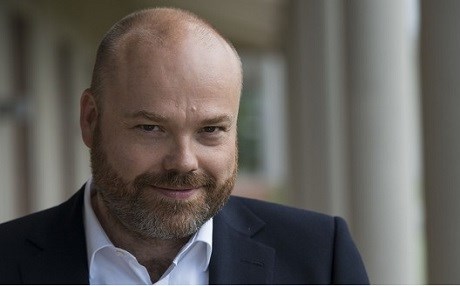 Ülkeyi satın alan işadamı