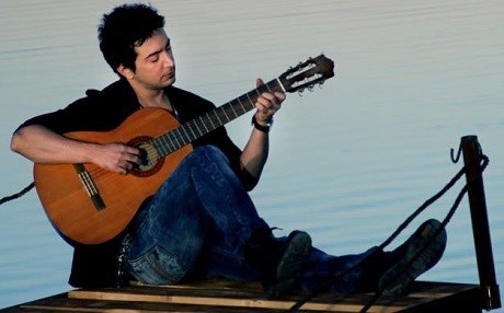 Malbata Heval Îbrahim zextên zewacê li wî dike