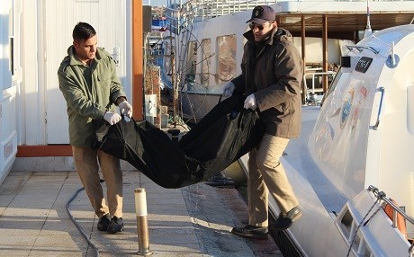 Keştiya koçberan binav bû