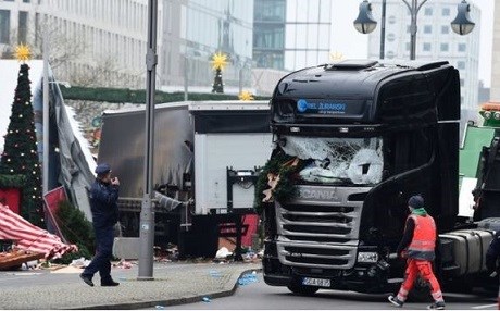 Merkel: Saldırgan sığınmacı çıkarsa...