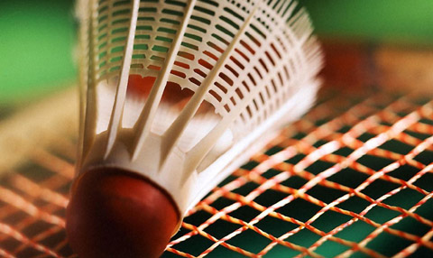 ئه‌كاد یه‌كه‌مى بادمنتۆن بوو