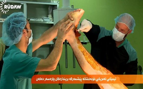 ABD'li doktorlar peşmerge için geldi