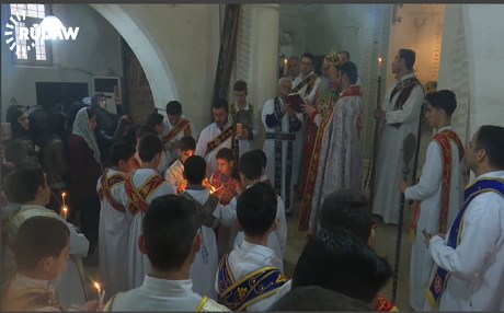 Midyat'ta Süryaniler Noel Bayramı'nı kutladı