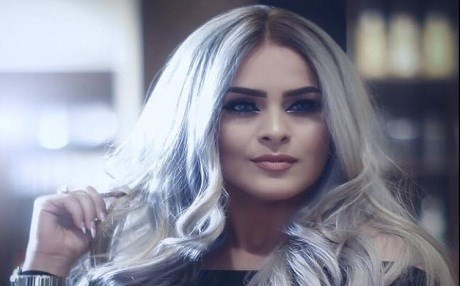 Zengene dev stranbêjiyê diberde