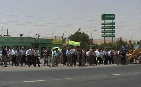 MIHABAD – Karkerên pişesaziyê di grevê de ne