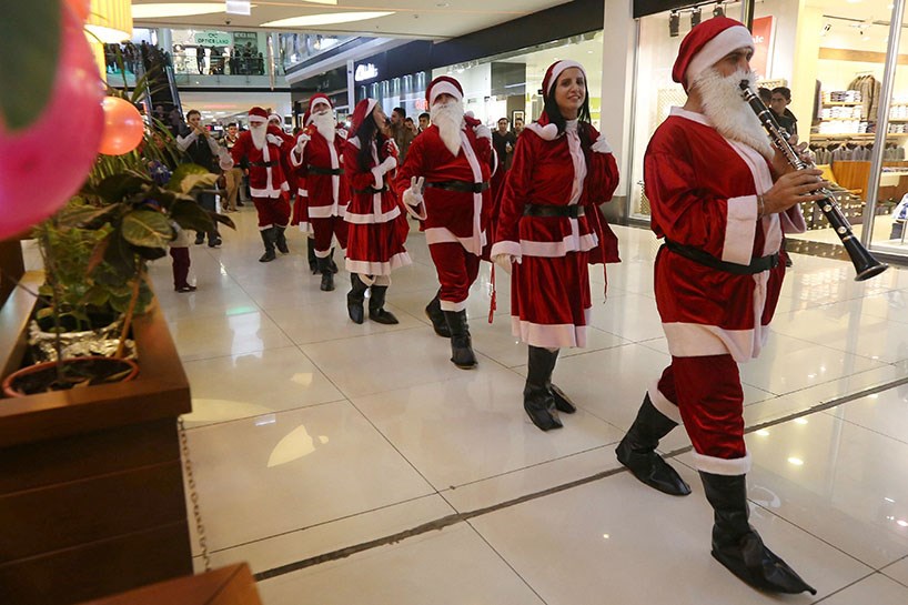 WÊNE – Li Hewlêrê amadekariyên pîrozbahiyên sersalê