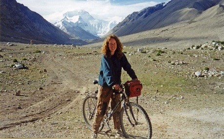 Yardım görevlisi ajan çıktı!