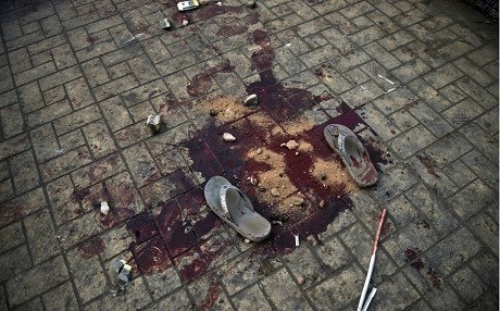 İSYAN - 26 mahkumun başı kesildi!