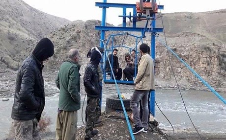 Bi pereyê xwe ji bo 5 gundan teleferîk çêkir