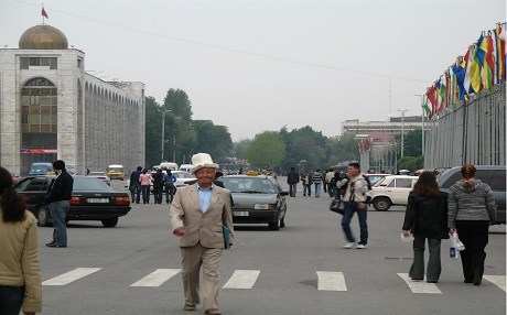 Küfür ve alkole yasak