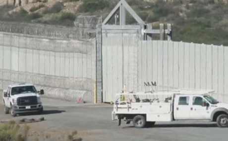 سەرۆکی مەکسیک لەبارەی دروستکردنی دیوار وەڵامی ترەمپ دەداتەوە