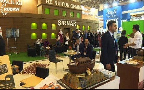 Çanda kurdî li fûara navnetewî tê nasandin