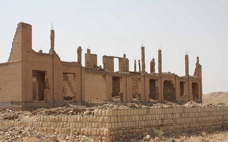 Rojhilat - Neftşar a dewlemend bi petrolê piştî 37 salan hêj wêran e