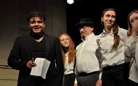 Şanogerên kurd li Almanyayê nimayişa şanoyekê dikin