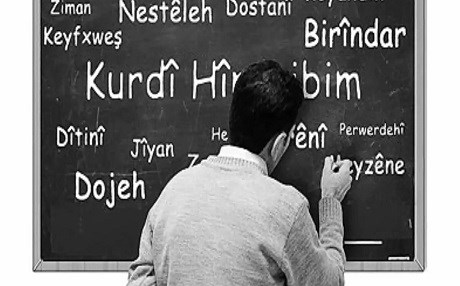 TIRKIYE – Tenê 3 kes ji bo mamostatiya kurdî hatine tayînkirin