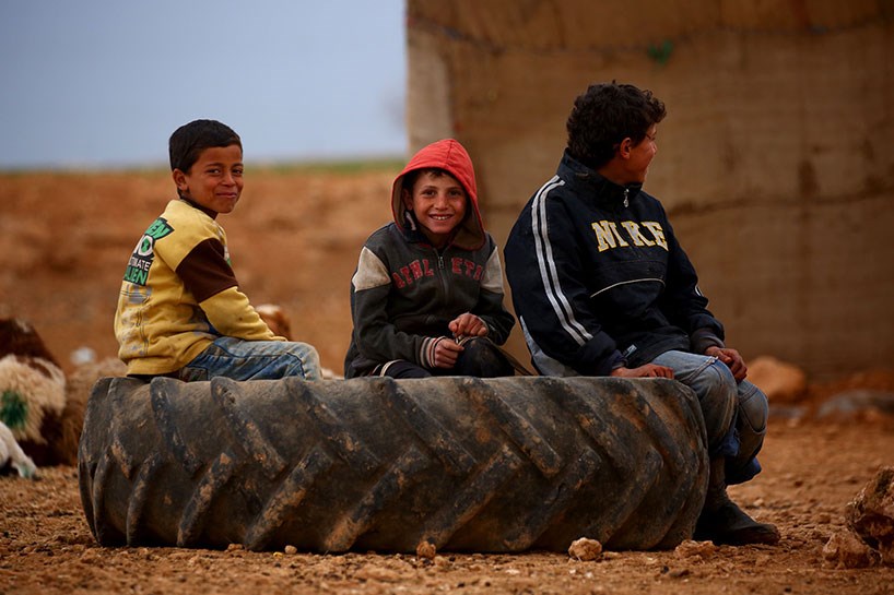 FOTO - Menbic'e büyük göç