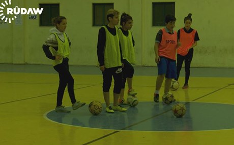 رکابەرییەکانی فۆتساڵی کچانی یانەکانی عێراق لە شاری دهۆک ئەنجامدەرێت