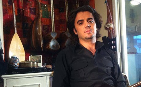 زانا بە 11 ئامێر دەیژەنێ‌