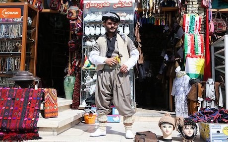 Activists launch nationwide campaign #KurdishClothesForAll 