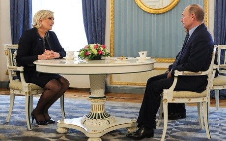Putîn li Kremlînê pêşwazî li Marine Le Pen kir