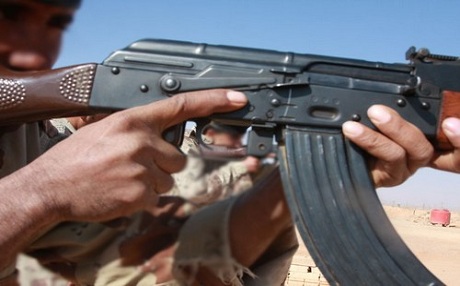 Kurdek bi guleyên hêzên rejîma Îranê hat kuştin