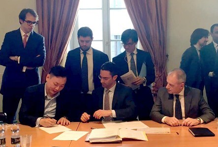 سەرۆک و جێگر و دەستەی کارگێڕی یانەی میلان دەستیانلەکارکێشایەوە