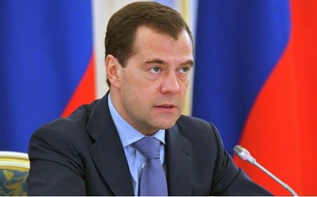Medvedev: Suriye paramparça olur