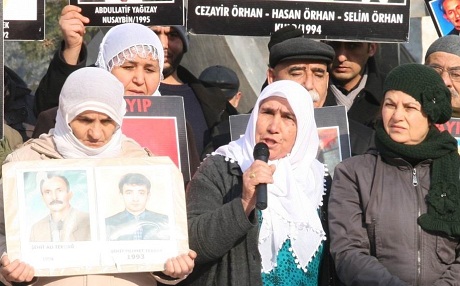 Dayikên Aştiyê xwe ji bo greva birçîbûnê amade dikin