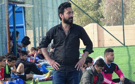 لە سلێمانی راهێنەرێک لەنێو یاریگا کوژرا