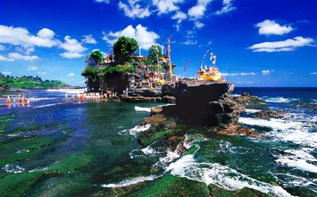 ئیندۆنیزیا قیبلەی گەشتیارانی دنیا