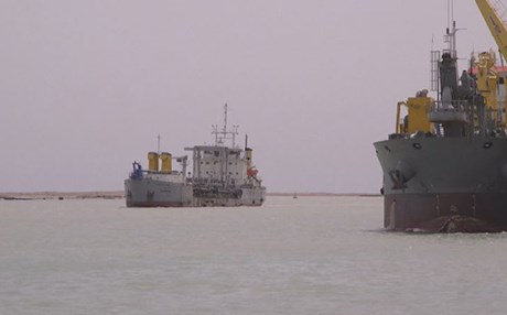 لە 16 شۆستەی دەریایی بەندەری مەعقەل تەنیا یەکێکیان کاردەکات