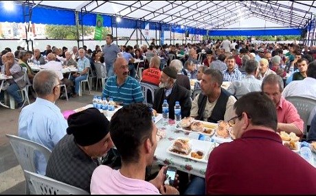 Şaredariya Amedê çadirên fitarê li 5 cihên bajêr vekirine