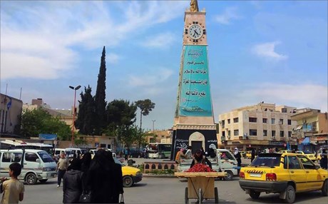 شاب يروي قصة حب سقاها بعيداً عن عيون داعش في الرقة