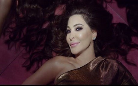 ئەلیسا 4 ملیار بینەری گۆرانییەکانی لە یوتیوب هەیە