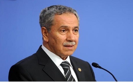 Bülent Arınç: Arabulucu olacağım