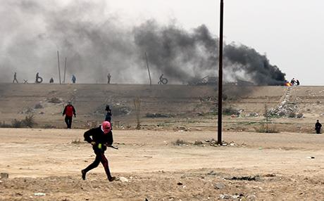 Şêwirmendê Malikî: Çadir û xîvetên xwepêşanderên Enberê hatin komkirin