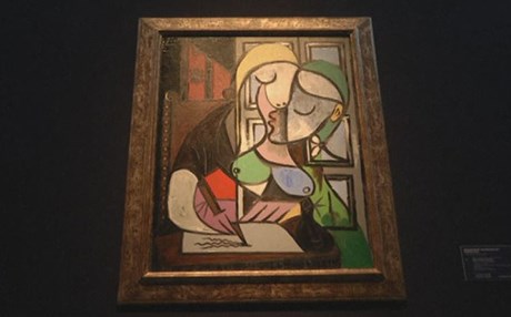 تابلۆیەکی دەگمەنی پیکاسۆ  مەزاددەکرێت