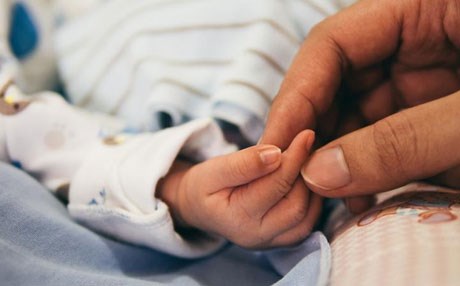 تاکو تەمەنی باوک گەورەتر بێ ئەگەری شکستهێنانی منداڵی بلووری زیاترە