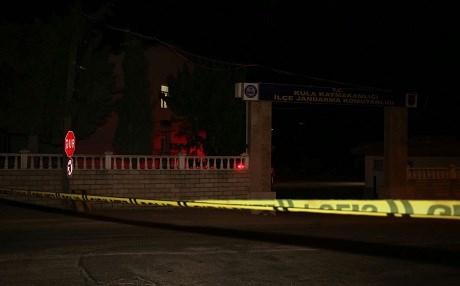 Asker cinnet geçirdi: 4 ölü, 3 yaralı