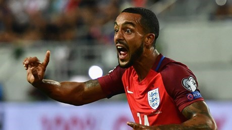 ئێڤەرتۆن دەیەوێت واڵکۆت لە دۆزەخی ئارسیناڵ رزگاربکات