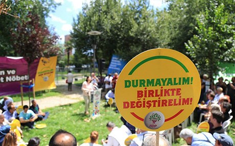 هەدەپە ئێشکگریی ویژدان و دادپەروەری گواستەوە بۆ ئیستەنبوڵ