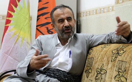 تۆفیق كەریم لە سیاسەتەوە روودەكاتە ئەدەب