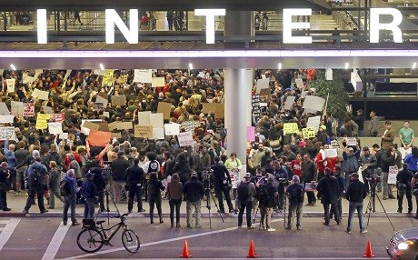 Lawsuit filed on behalf of Green Card winners affected by Trump's travel ban