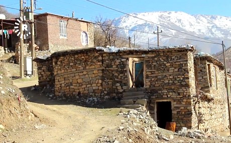 Doğu Kürdistan'da köyler boşalıyor
