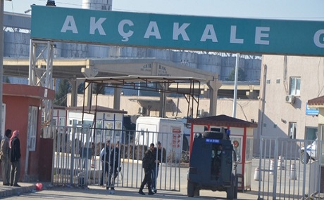 Deriyê sînorî yê Girê Spî-Akçakale ket destê DAIŞê