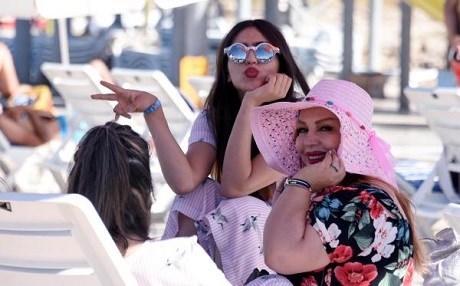 Doğu Kürdistan ve İran'dan Van'a turist akını