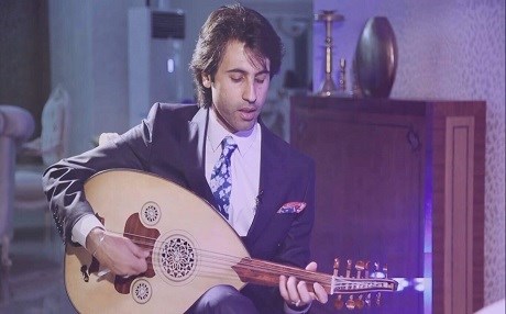 هۆشیار کەریم گۆرانییەک دەکاتە دیاری جەژن