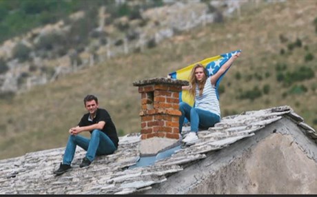 پاڵەوانێتی خۆهەڵدانە نێو ئاو لە بۆسنە